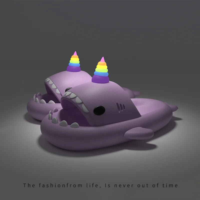 SharkSnaps™ Haaien Slippers combineren met  verwisselbare accessoire